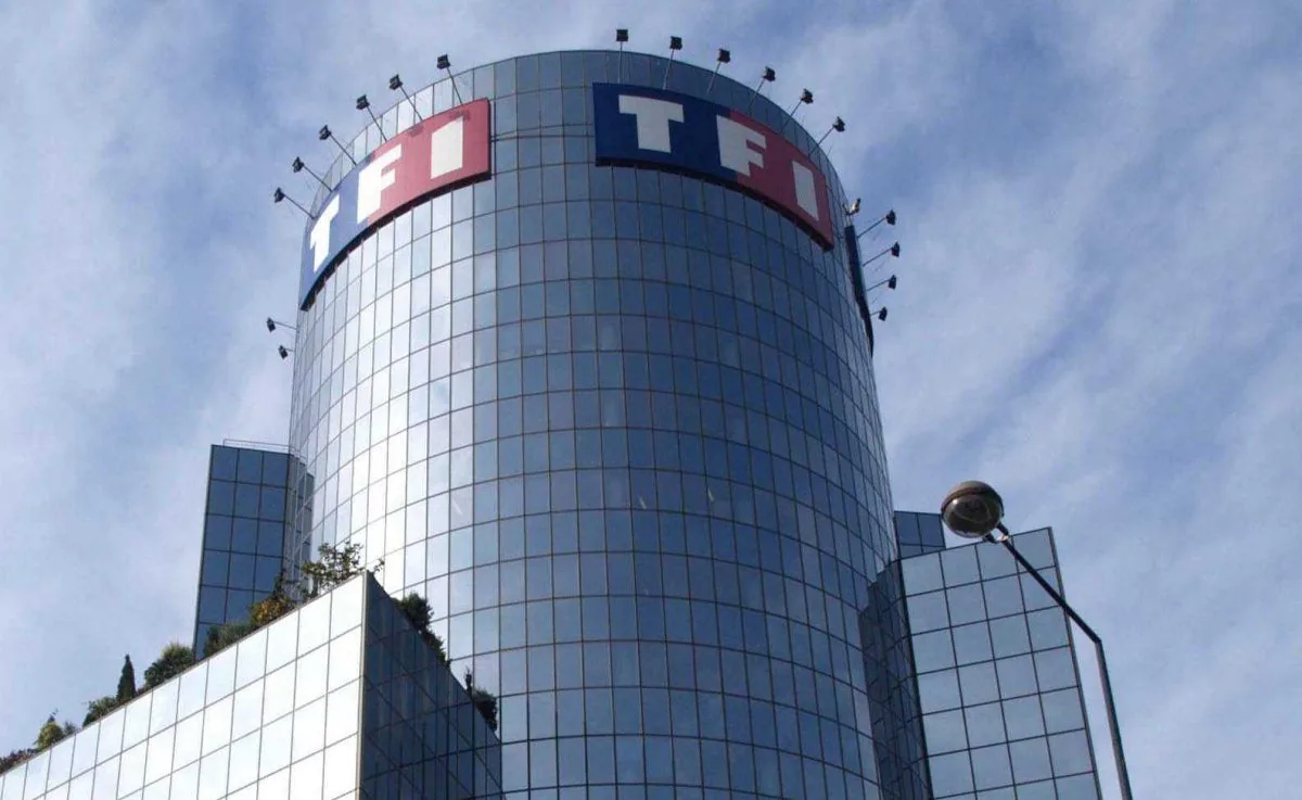 TF1